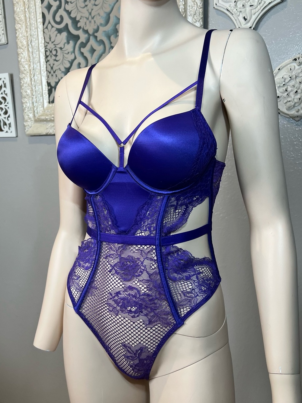 Victoria's Secret Deep Purple Lace & Satin Strappy Bodysuit - Picture 6 of 9